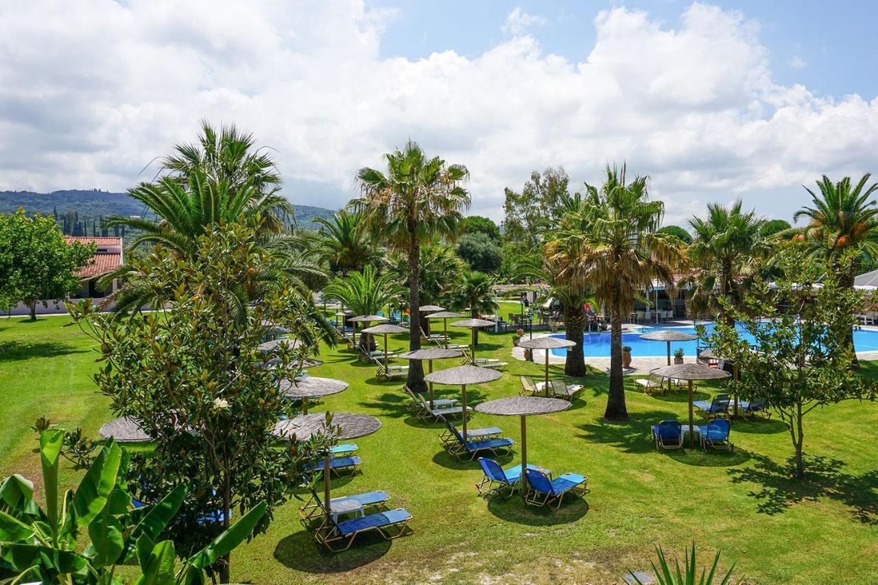 Elizabeth Aparthotel Roda  Exterior photo