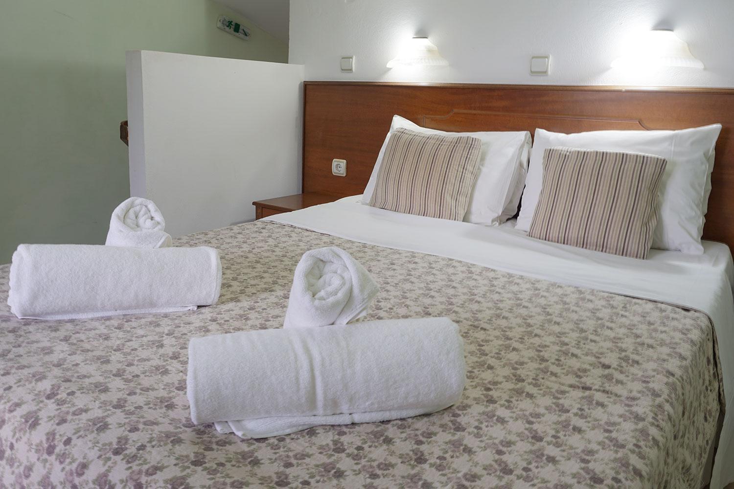 Elizabeth Aparthotel Roda  Room photo